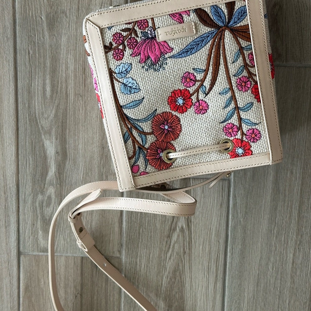 NWT SPARTINA 449 Beige Floral Embroidered Women's Bag - Picture 2 of 4